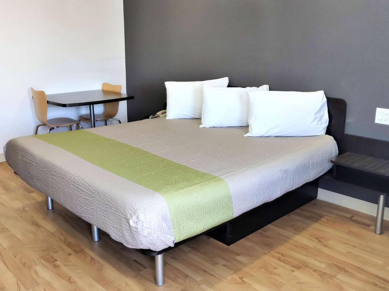 Studio 6-Fresno, Ca - Extended Stay Pinedale Exteriör bild