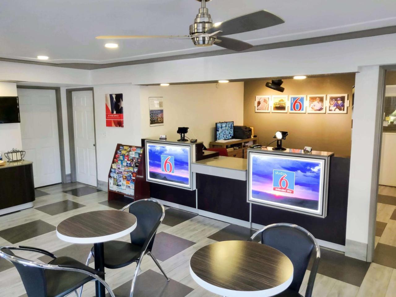 Studio 6-Fresno, Ca - Extended Stay Pinedale Exteriör bild