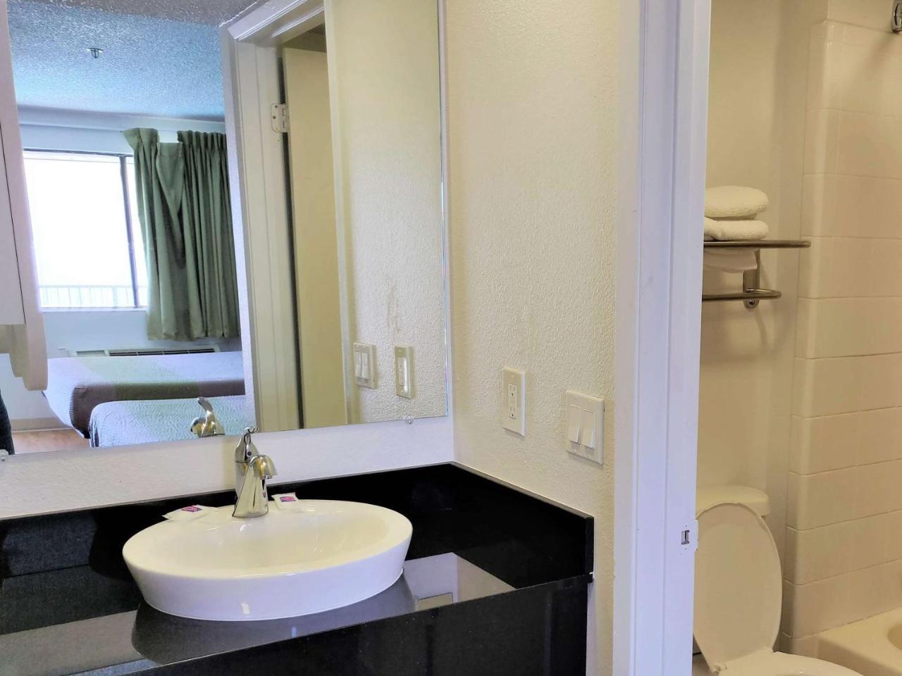 Studio 6-Fresno, Ca - Extended Stay Pinedale Exteriör bild