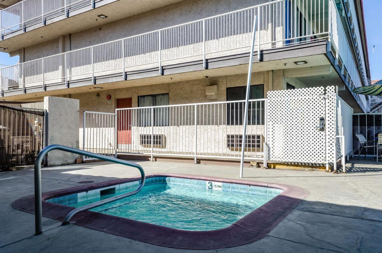 Studio 6-Fresno, Ca - Extended Stay Pinedale Exteriör bild