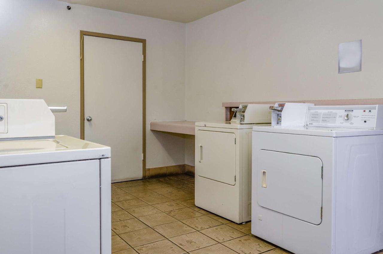 Studio 6-Fresno, Ca - Extended Stay Pinedale Exteriör bild